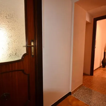 Solemare Nocleg ze śniadaniem 2*