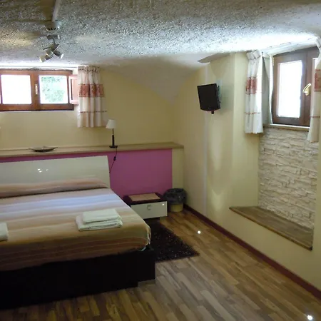 Bed & Breakfast Solemare 2*